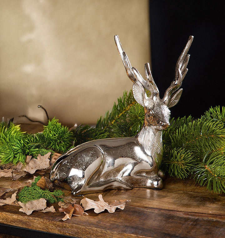 Aluminium Hirsch liegend silber