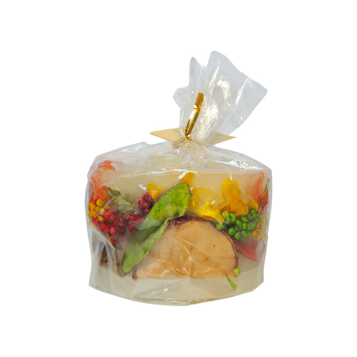 scented candle with real fruits