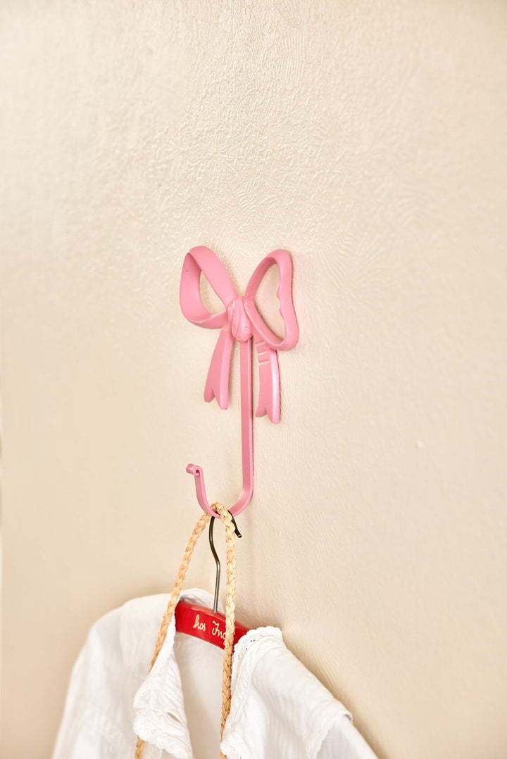 Metallhaken in Schleifenform – 2 sort. Farben – Rosa und Blau