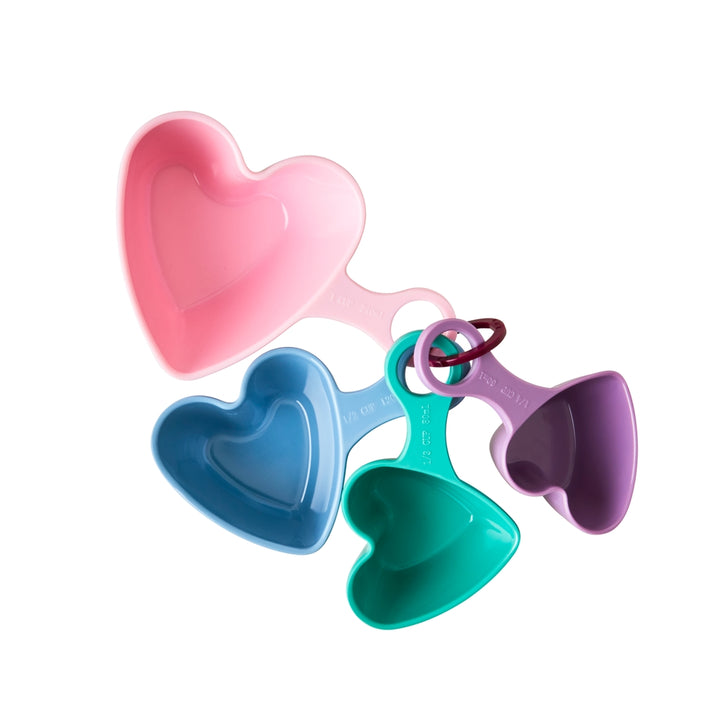 Melamine measuring cups in heart shape - set of 4