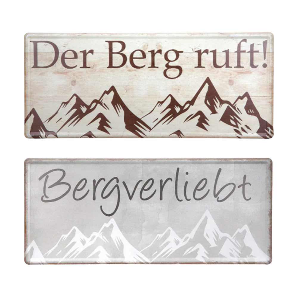 metal sign 'Mountains'