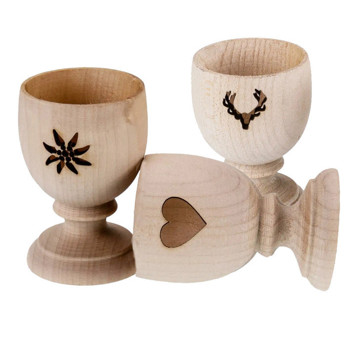 Egg cup made of maple wood approx. 4.5 x 6 cm