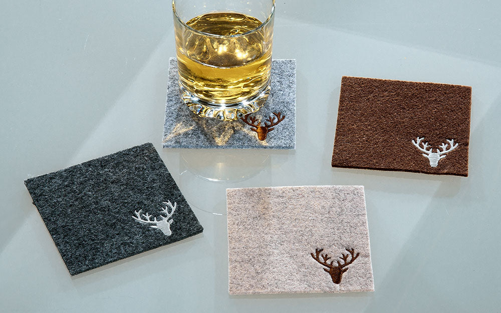 Filz Untersetzer quadratisch "Hirsch"
