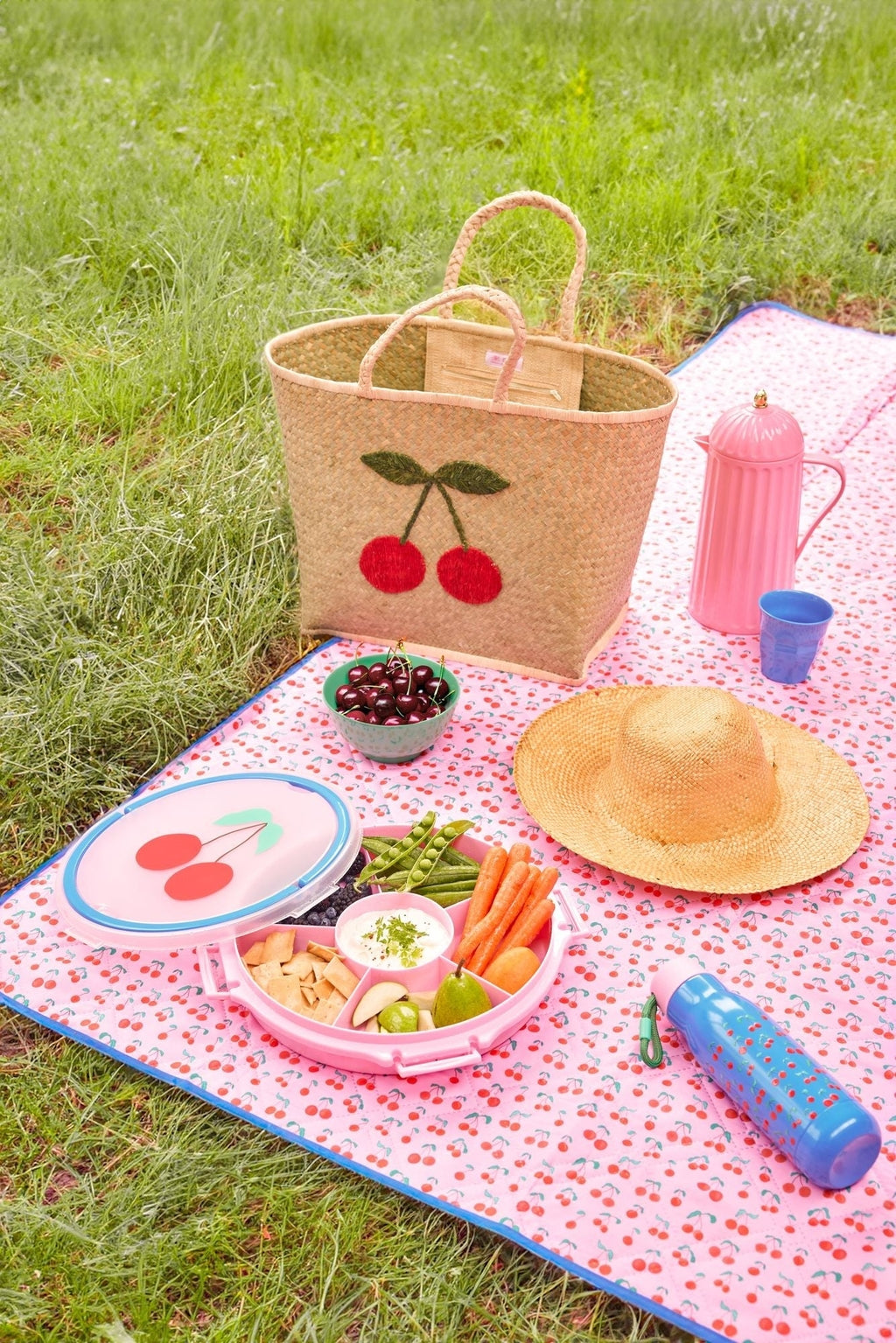 Picknickdecke mit wasserabweisender Rückseite – Kirschliebe-Print – Pink – 200 x 200 cm