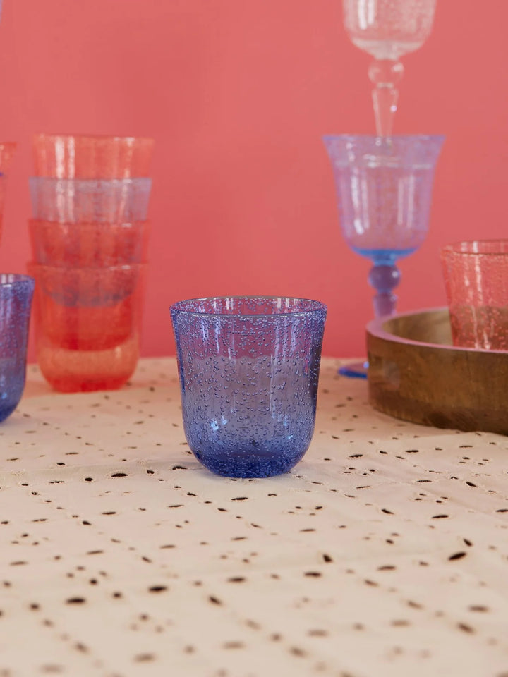 Acryl-Trinkbecher im Blasen-Design – Blau – 410 ml