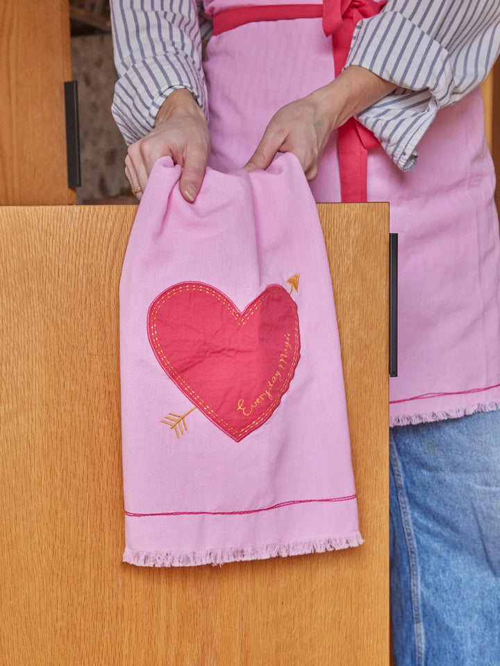 Enzymgewaschenes Baumwoll-Geschirrtuch mit Everyday Magic Application – Pink