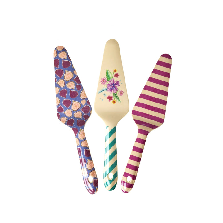 Melamine cake server in 3 different prints