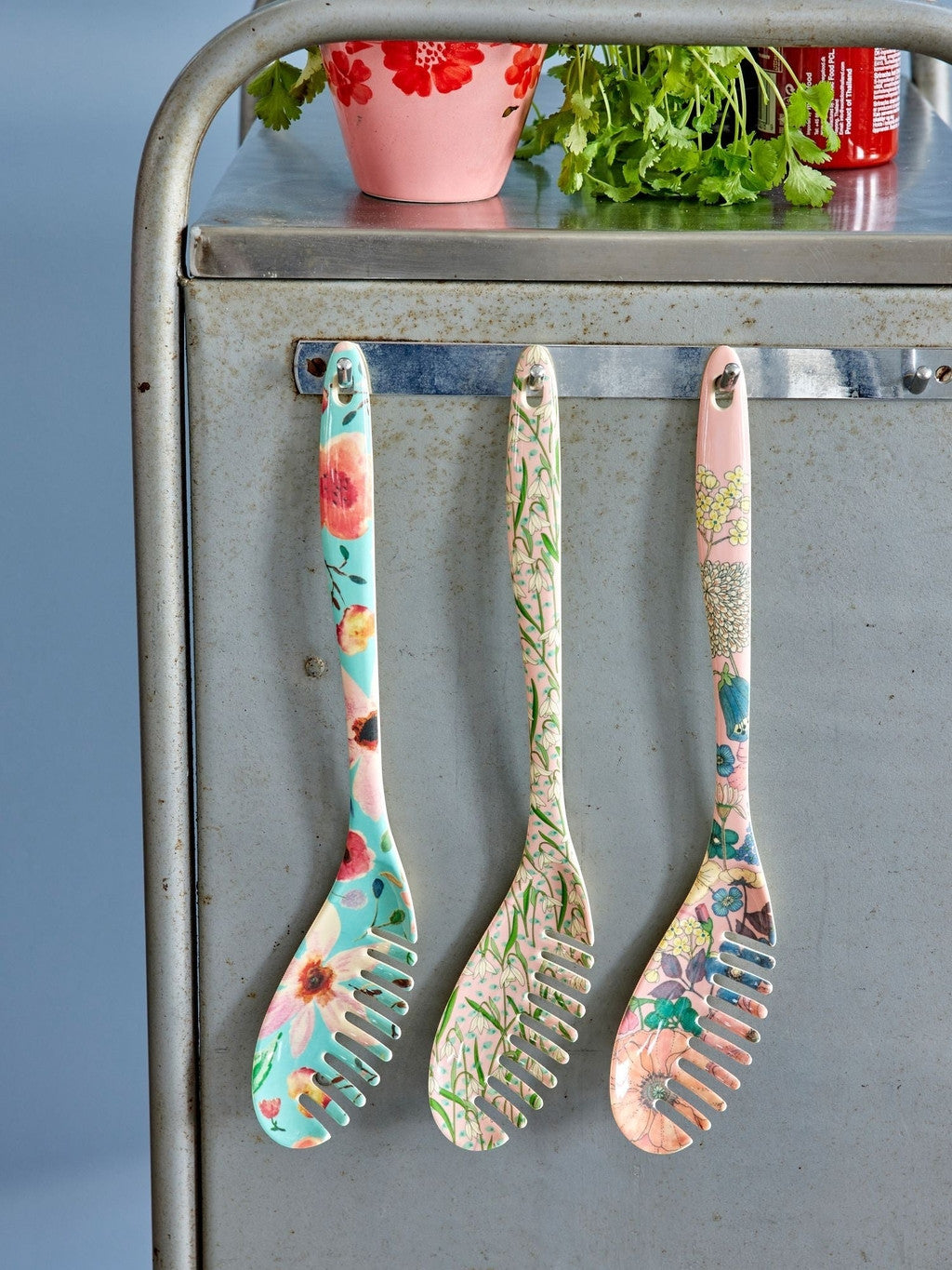 Melamin Nudellöffel in 3 Sortiert. Blumendrucke