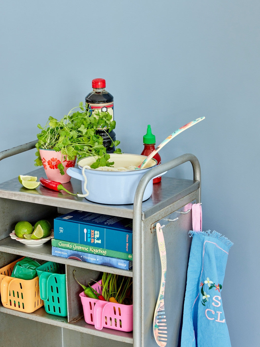 Melamin Nudellöffel in 3 Sortiert. Blumendrucke