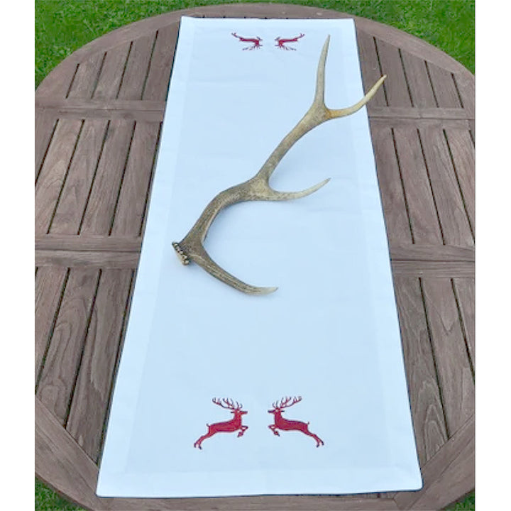 Bestickte Tischläufer "Springender Hirsch" 50 x 150